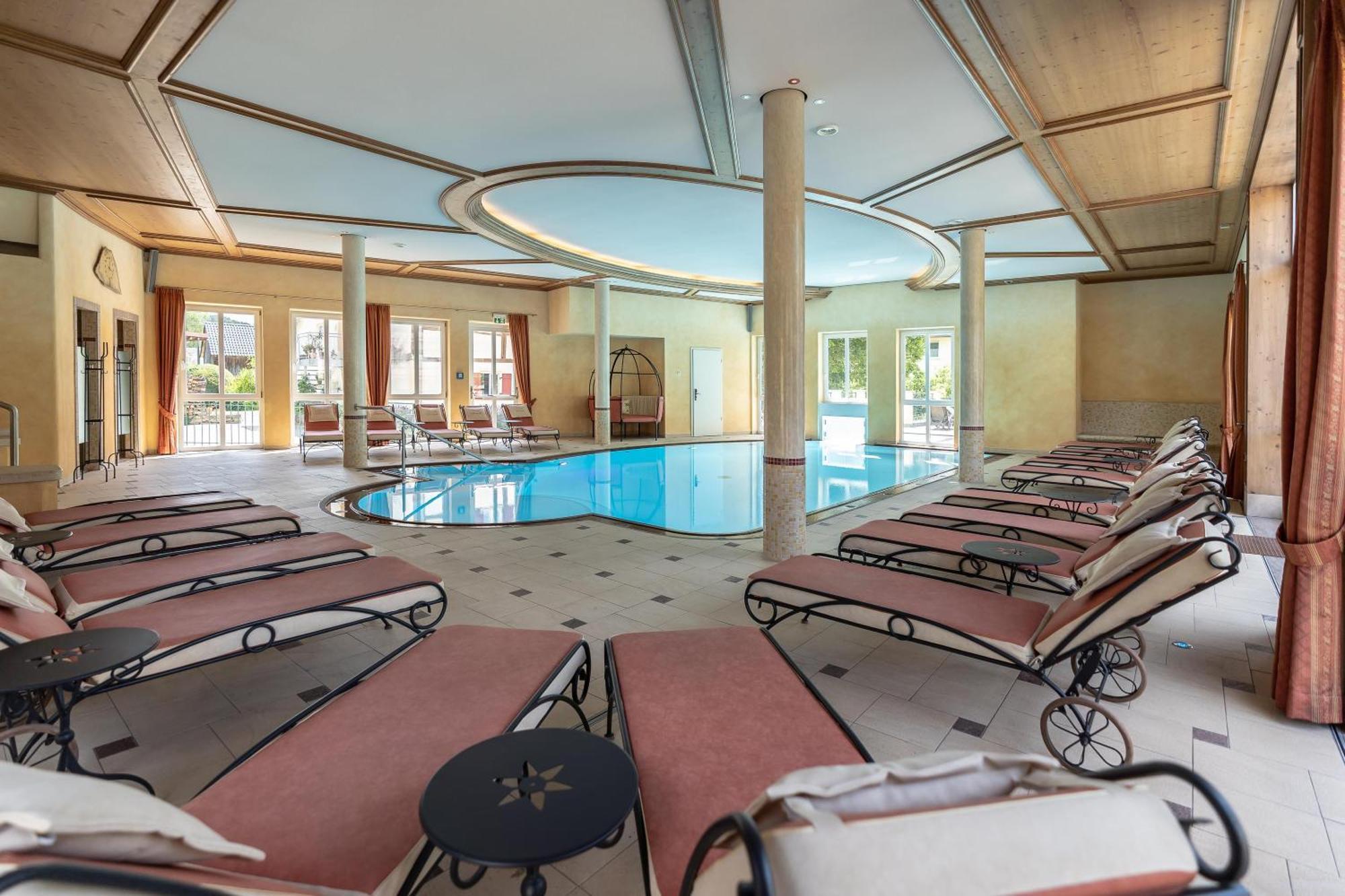 Emsing Hotel Dirsch Wellness & Spa Resort מראה חיצוני תמונה